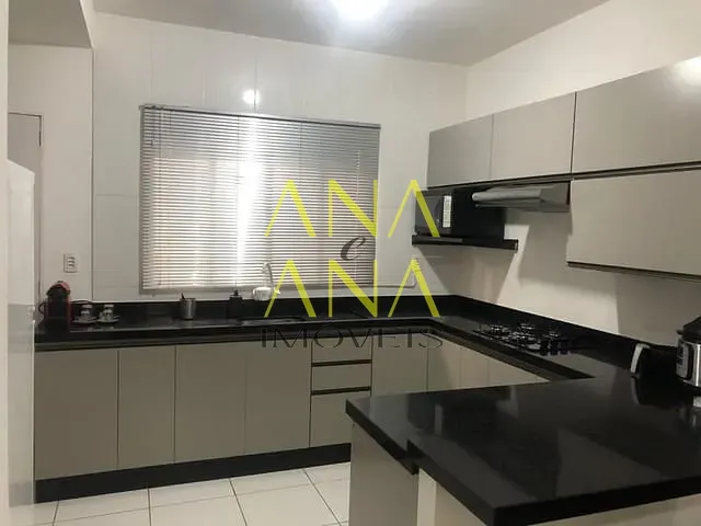 Casa 3 quartos e 2 banheiros, à venda, no bairro Jardim São Miguel em Bragança Paulista