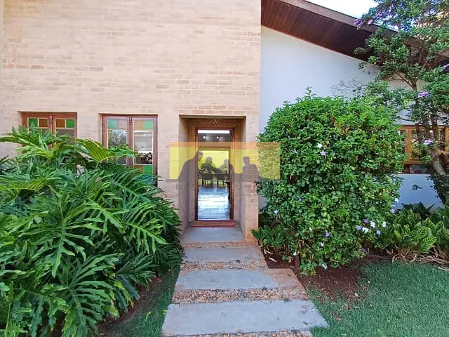 Casa com 543m² 3 quartos e 3 banheiros, à venda, no bairro Vila Hollândia em Campinas