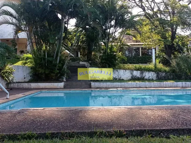 Casa com 1961m² 4 quartos e 4 banheiros, à venda, no bairro Jardim Santa Teresa em Jundiaí