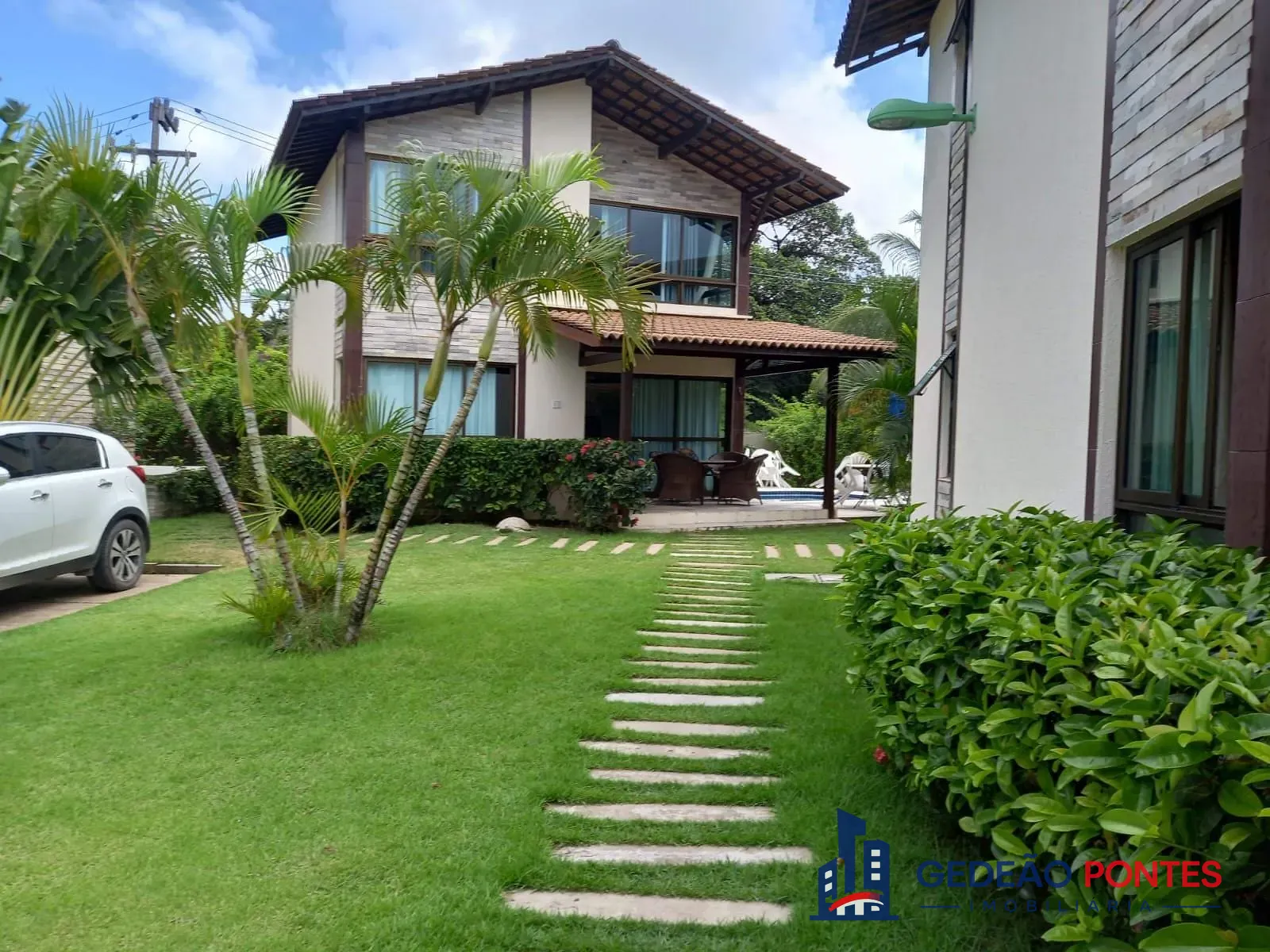Casa, 3 quartos, 107 m² - Foto 1