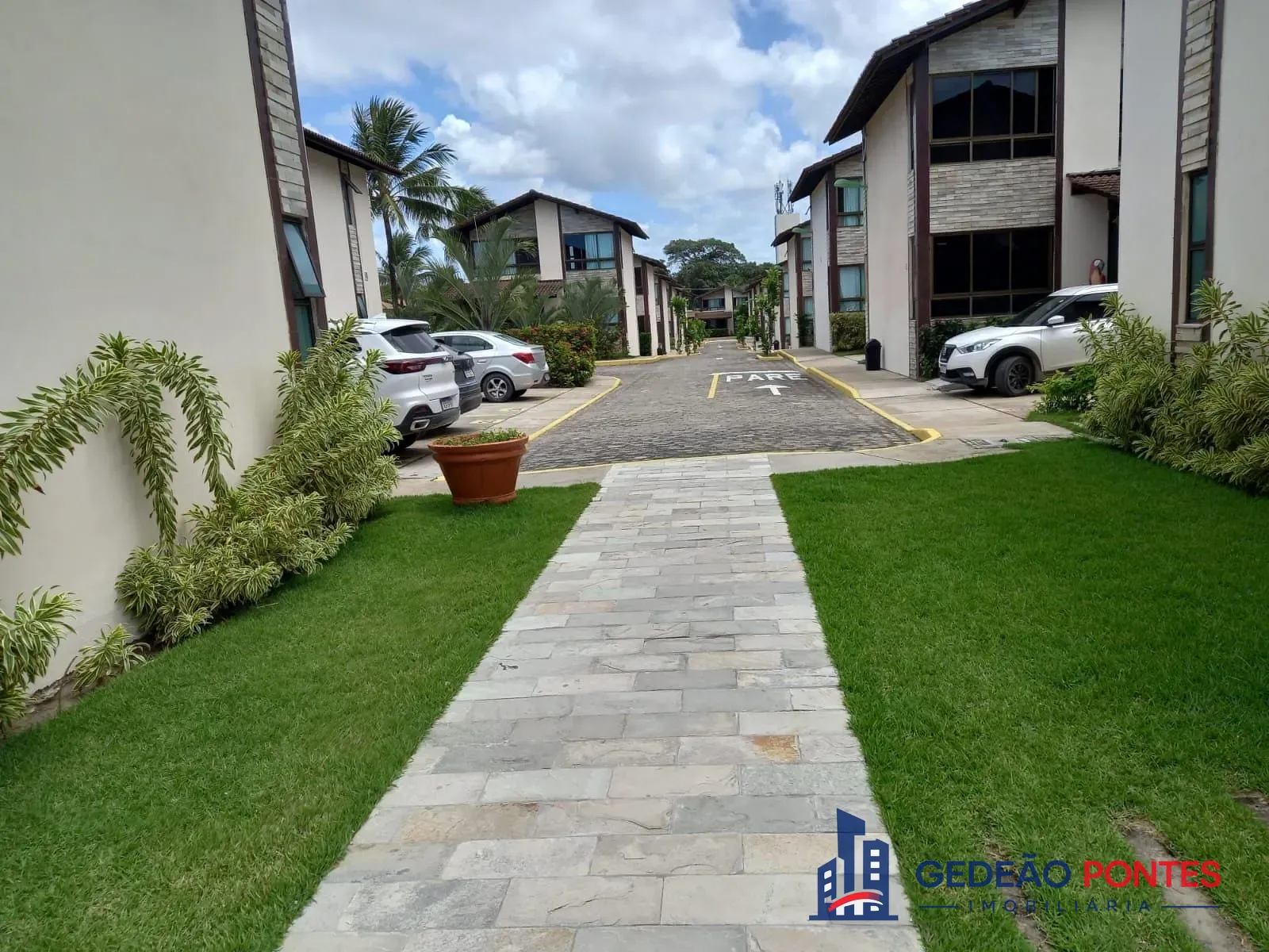 Casa, 3 quartos, 107 m² - Foto 2