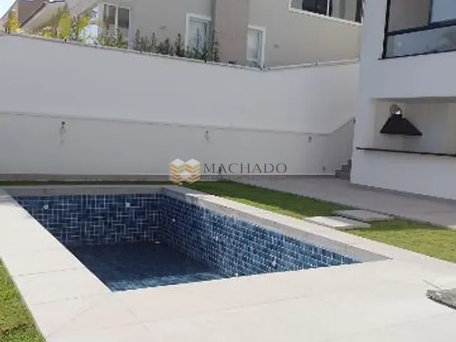 Casa com 420m² 4 quartos e 6 banheiros, à venda, no bairro Alphaville em Santana de Parnaíba