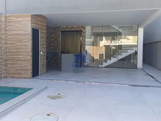 Casa com 227m² 3 quartos e 4 banheiros, à venda, no bairro Vargem Pequena em Rio de Janeiro