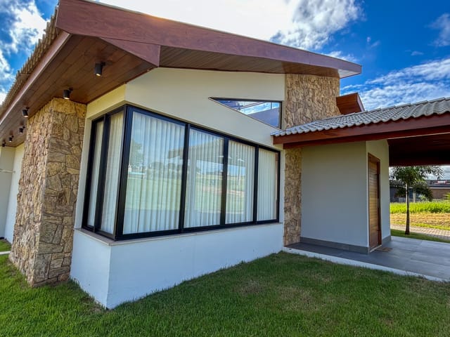 Foto do Casa - Condominio Ecovillas do Lago - Casa em Condominio à venda com 2 suítes (TERRENO MOLHADO) -  Sertanópolis, PR | Premier Imóveis