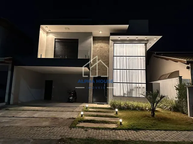 Casa com 300m² 3 quartos e 3 banheiros, à venda, no bairro Residencial Ouroville em Taubaté