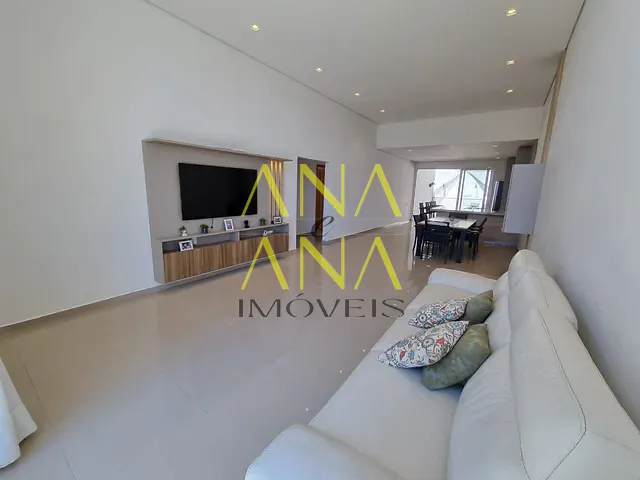Casa com 301m² 3 quartos e 3 banheiros, à venda, no bairro Condomínio Residencial Sunset Village em Bragança Paulista