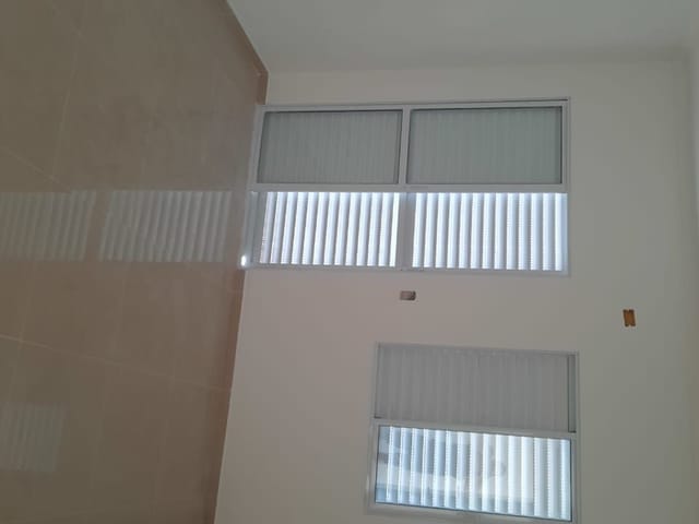 Casa 2 quartos e 1 banheiro, para alugar, no bairro Vila Nivi em São Paulo