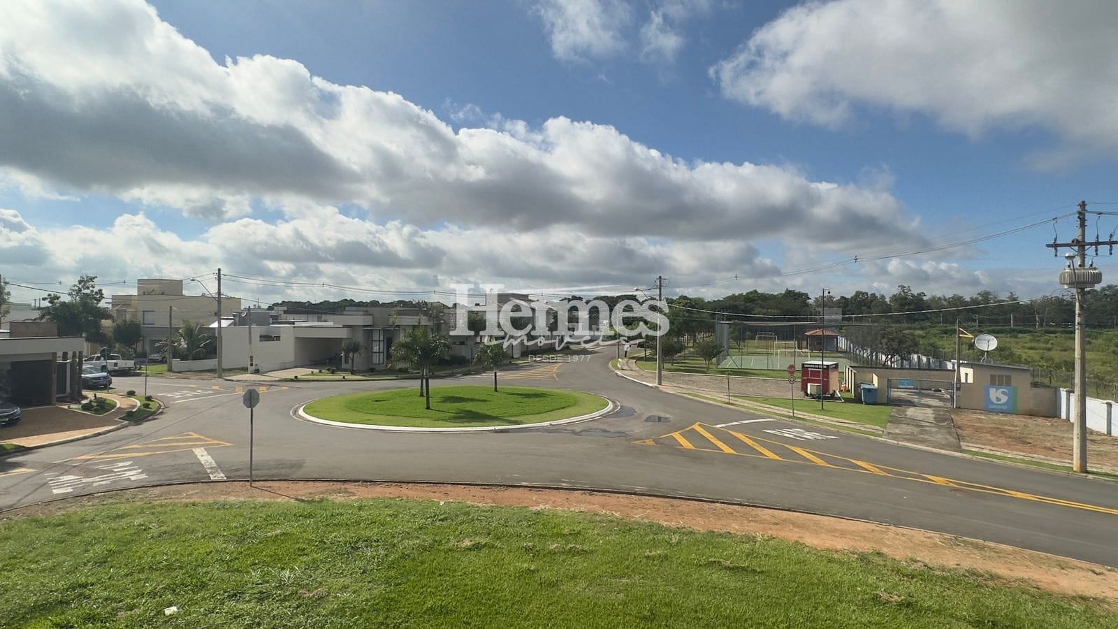 Casa à venda com 5 quartos, 300m² - Foto 19