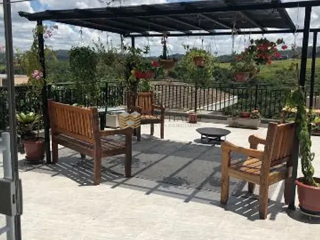 Casa com 441m² 4 quartos e 4 banheiros, à venda, no bairro Alphaville em Estrada Sebastião Rodrigues Soares