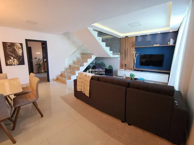 Casa 3 quartos e 2 banheiros, à venda, no bairro Boa Vista em Vitória da Conquista