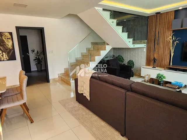 Casa 3 quartos e 2 banheiros, à venda, no bairro Boa Vista em Vitória da Conquista