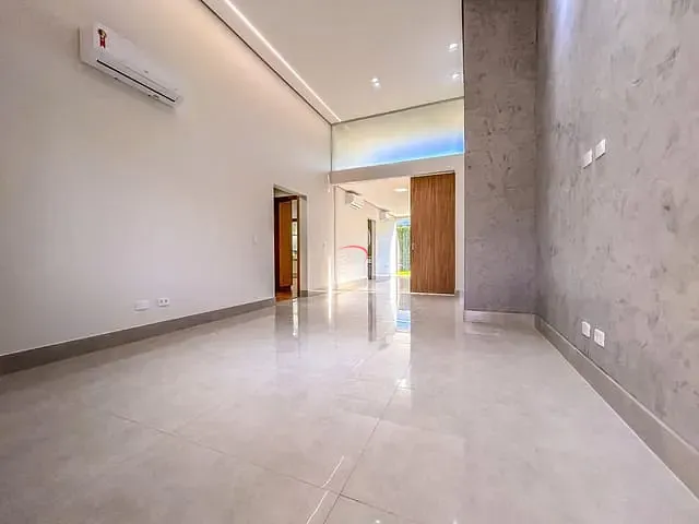 Casa com 370m² 3 quartos e 5 banheiros, à venda, no bairro Vivendas do Arvoredo em Londrina
