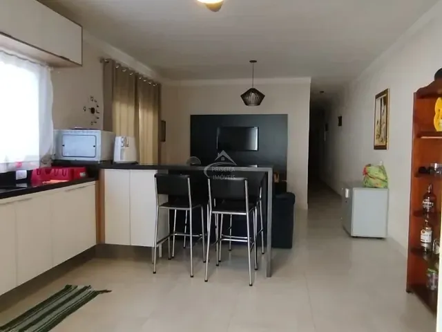 Casa com 252m² 3 quartos e 4 banheiros, à venda, no bairro Boraceia em Bertioga