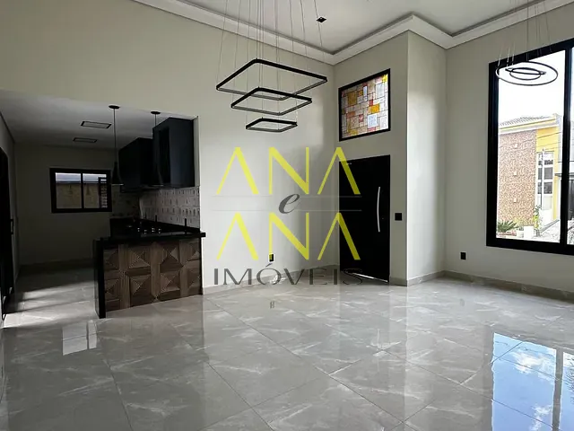 Casa 3 quartos e 4 banheiros, à venda, no bairro Condomínio Residencial Euroville II em Bragança Paulista