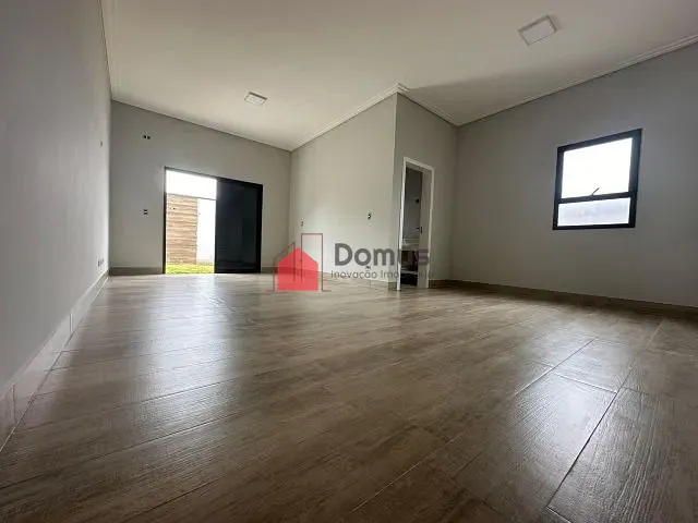 Casa com 430m² 3 quartos e 1 banheiro, à venda, no bairro Condomínio Reserva dos Lagos em Pindamonhangaba