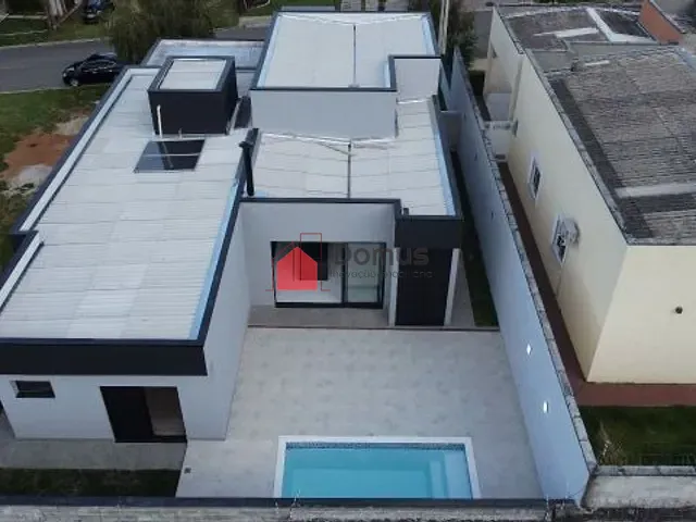 Casa com 430m² 3 quartos e 1 banheiro, à venda, no bairro Condomínio Reserva dos Lagos em Pindamonhangaba
