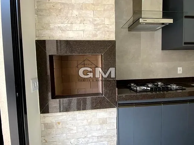 Casa com 300m² 3 quartos e 2 banheiros, à venda, no bairro Residencial Jatobá em Ribeirão Preto