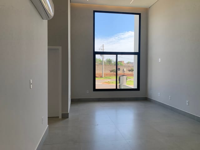 Foto do Casa - Linda Casa no Condomínio Residencial Royal Garden à venda, 3 suítes, Aquecimento solar, piscina. Parque Brasil 500, Paulínia, SP | Hermes Imóveis