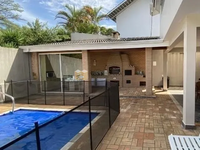 Casa com 420m² 4 quartos e 5 banheiros, à venda, no bairro Alphaville em Santana de Parnaíba