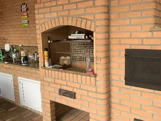 Casa com 420m² 4 quartos e 5 banheiros, à venda, no bairro Alphaville em Santana de Parnaíba