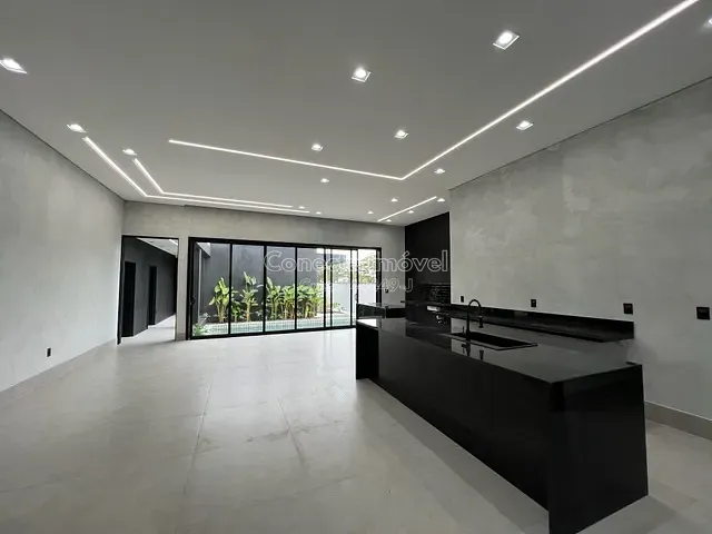 Casa com 490m² 4 quartos e 5 banheiros, à venda ou para alugar, no bairro Tanquinho Velho em Jaguariúna