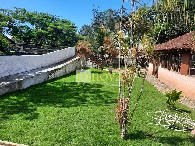Casa com 33m² 1 quarto e 1 banheiro, à venda, no bairro Jardim Casa Branca em Caraguatatuba