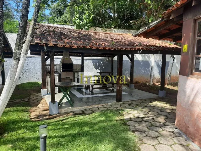 Casa com 33m² 1 quarto e 1 banheiro, à venda, no bairro Jardim Casa Branca em Caraguatatuba