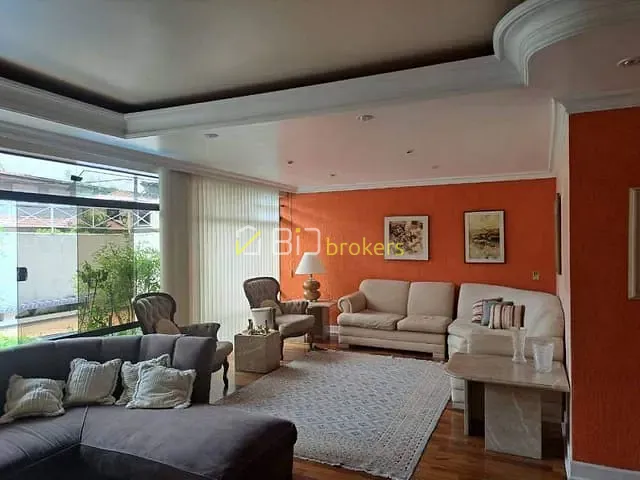 Casa com 494m² 4 quartos e 6 banheiros, à venda, no bairro Continental em Osasco