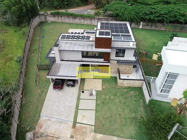 Casa com 1070m² 4 quartos e 5 banheiros, à venda, no bairro Caxambu em Jundiaí