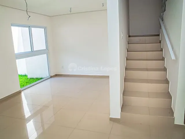 Casa 4 quartos e 3 banheiros, à venda, no bairro Morros em Teresina
