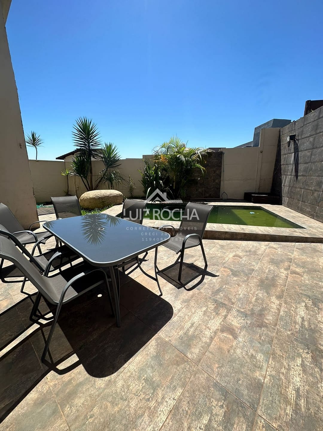 Casa à venda com 3 quartos, 147m² - Foto 4