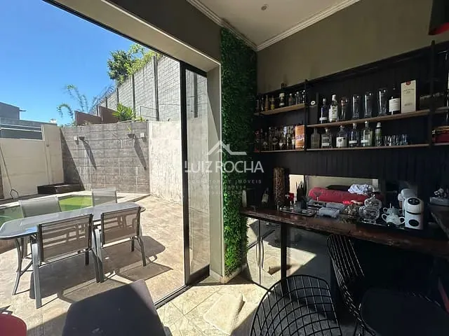 Casa com 264m² 3 quartos e 4 banheiros, à venda, no bairro TERRAS DE SÃO OFERNANDO em Cotia