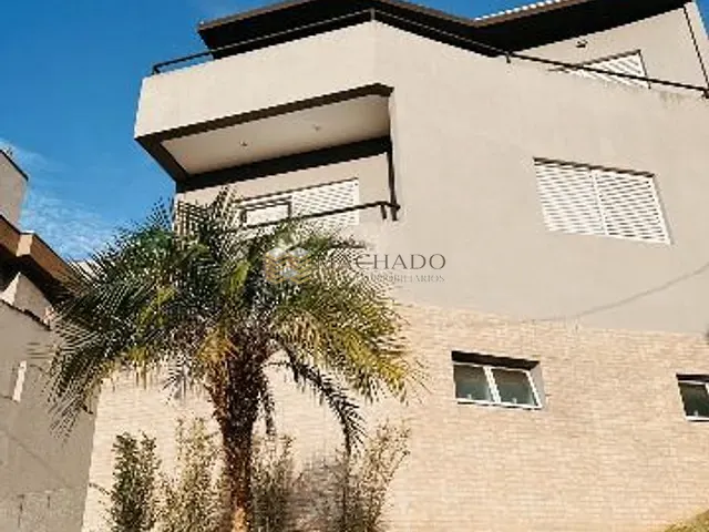 Casa com 442m² 4 quartos e 5 banheiros, à venda, no bairro Alphaville em Santana de Parnaíba