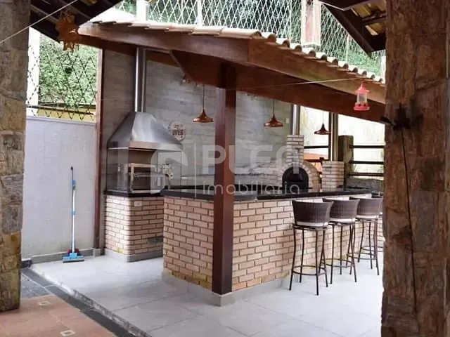 Casa com 350m² 4 quartos e 5 banheiros, à venda, no bairro Vila Santos em São Paulo