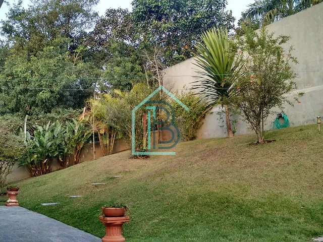 Casa 3 quartos e 3 banheiros, à venda ou para alugar, no bairro Granja Viana em Cotia