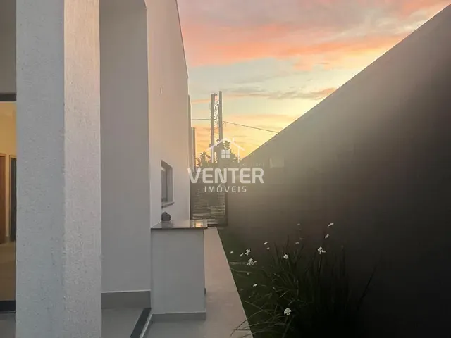 Casa com 323m² 3 quartos e 3 banheiros, à venda, no bairro Loteamento Residencial Fazenda Casa Grande em Taubaté