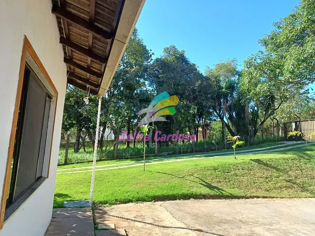 Casa com 1500m² 8 quartos e 3 banheiros, à venda, no bairro Condomínio Vale do Ouro em Ribeirão das Neves