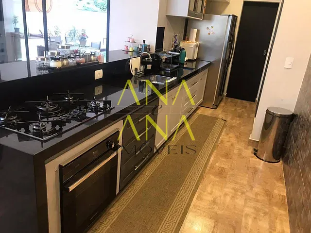 Casa com 500m² 3 quartos e 4 banheiros, à venda, no bairro Condomínio Atibaia Park I em Atibaia