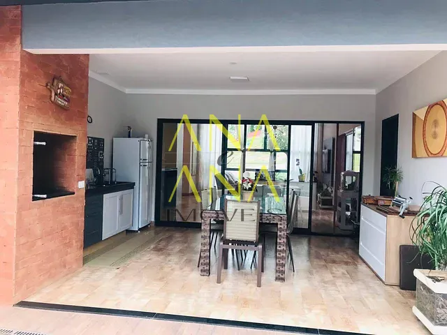 Casa com 500m² 3 quartos e 4 banheiros, à venda, no bairro Condomínio Atibaia Park I em Atibaia