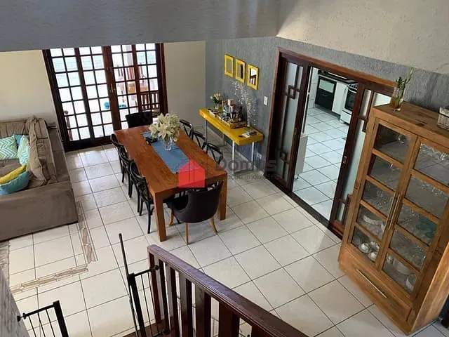 Casa com 283m² 4 quartos e 3 banheiros, à venda, no bairro Jardim Independência em Taubaté