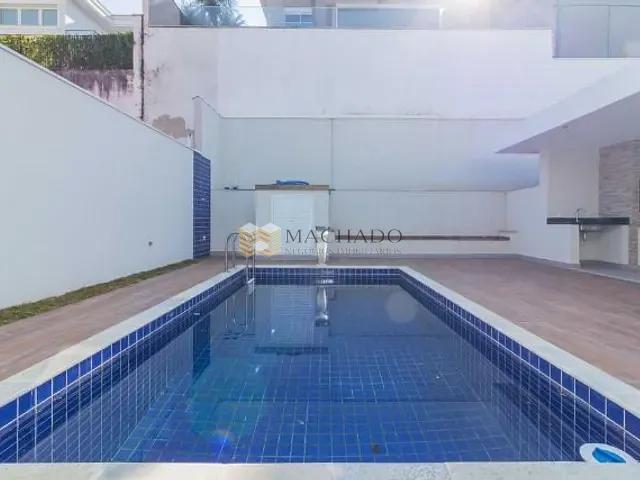 Casa com 360m² 4 quartos e 5 banheiros, à venda, no bairro Alphaville em Santana de Parnaíba