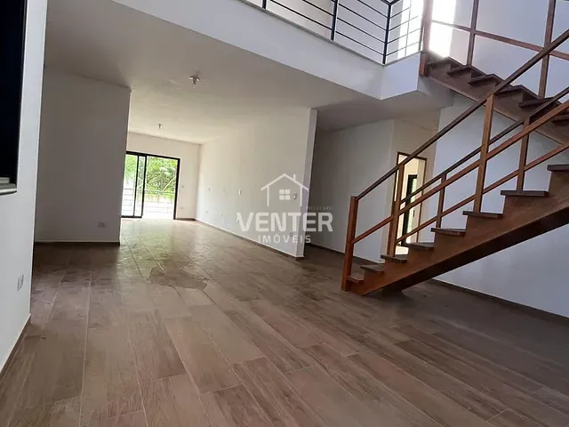 Casa com 305m² 3 quartos e 2 banheiros, à venda, no bairro Loteamento Residencial Parque das Araucárias em Tremembé