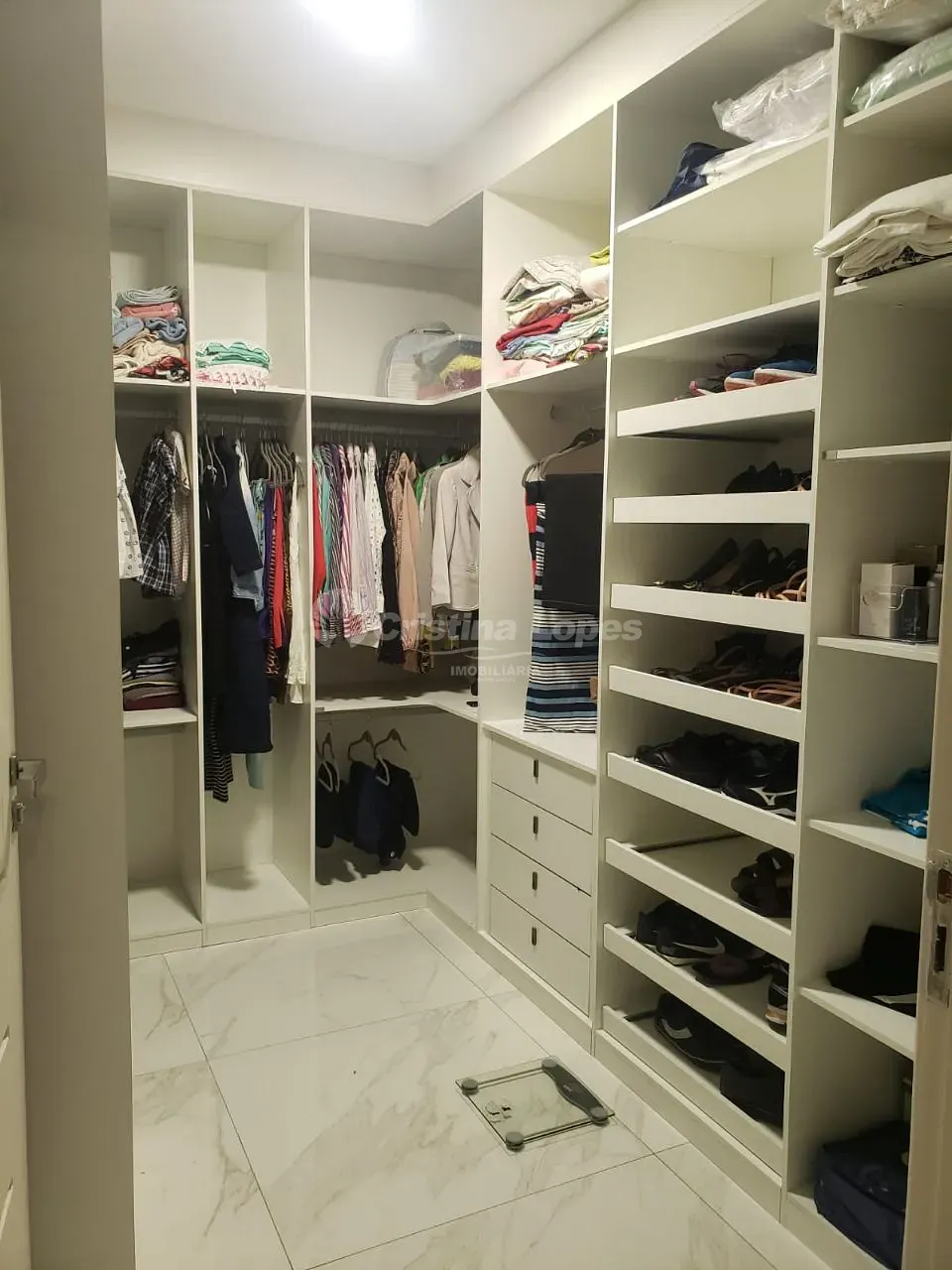 Casa, 3 quartos, 210 m² - Foto 13