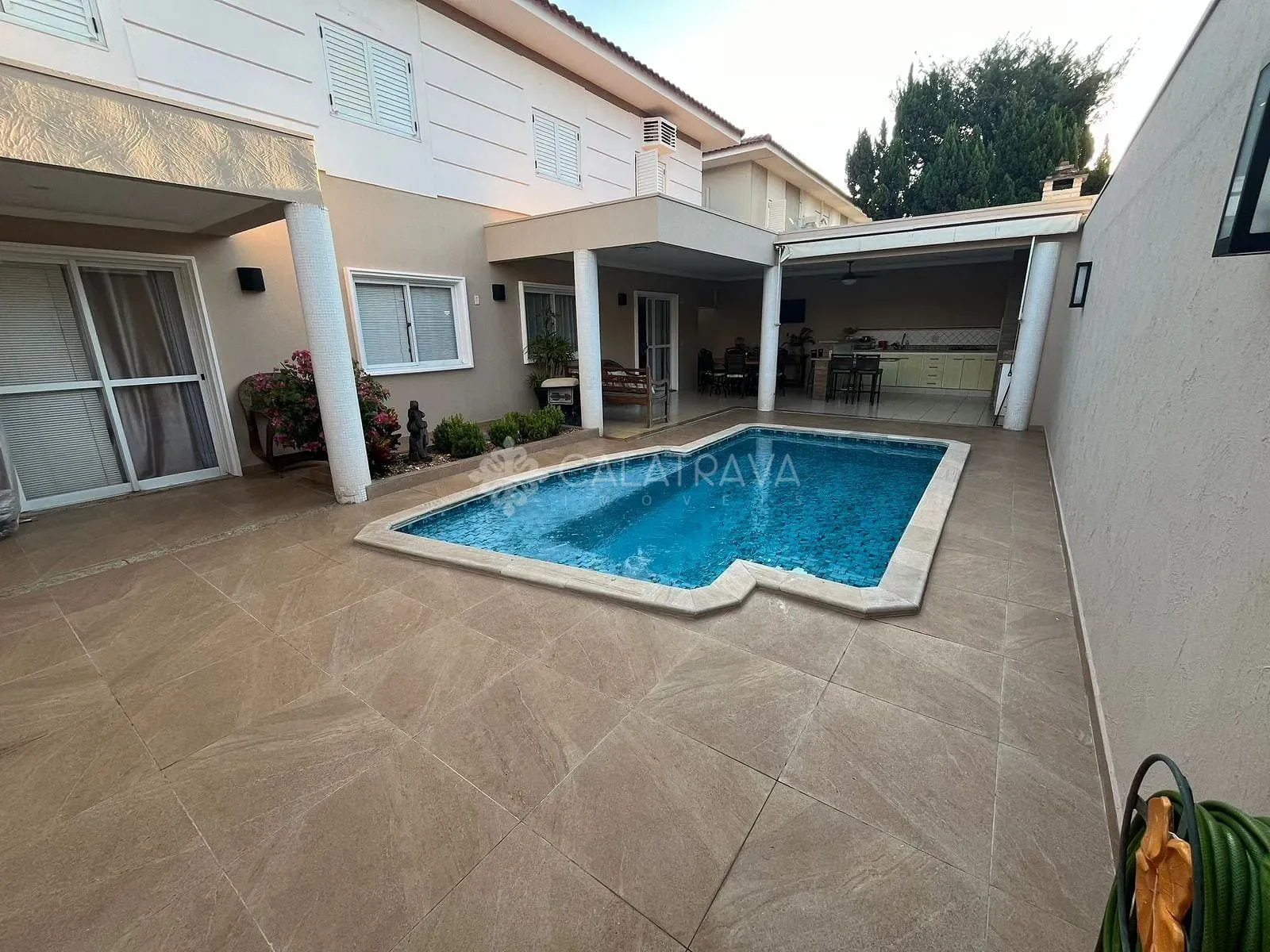 Casa, 4 quartos, 320 m² - Foto 5