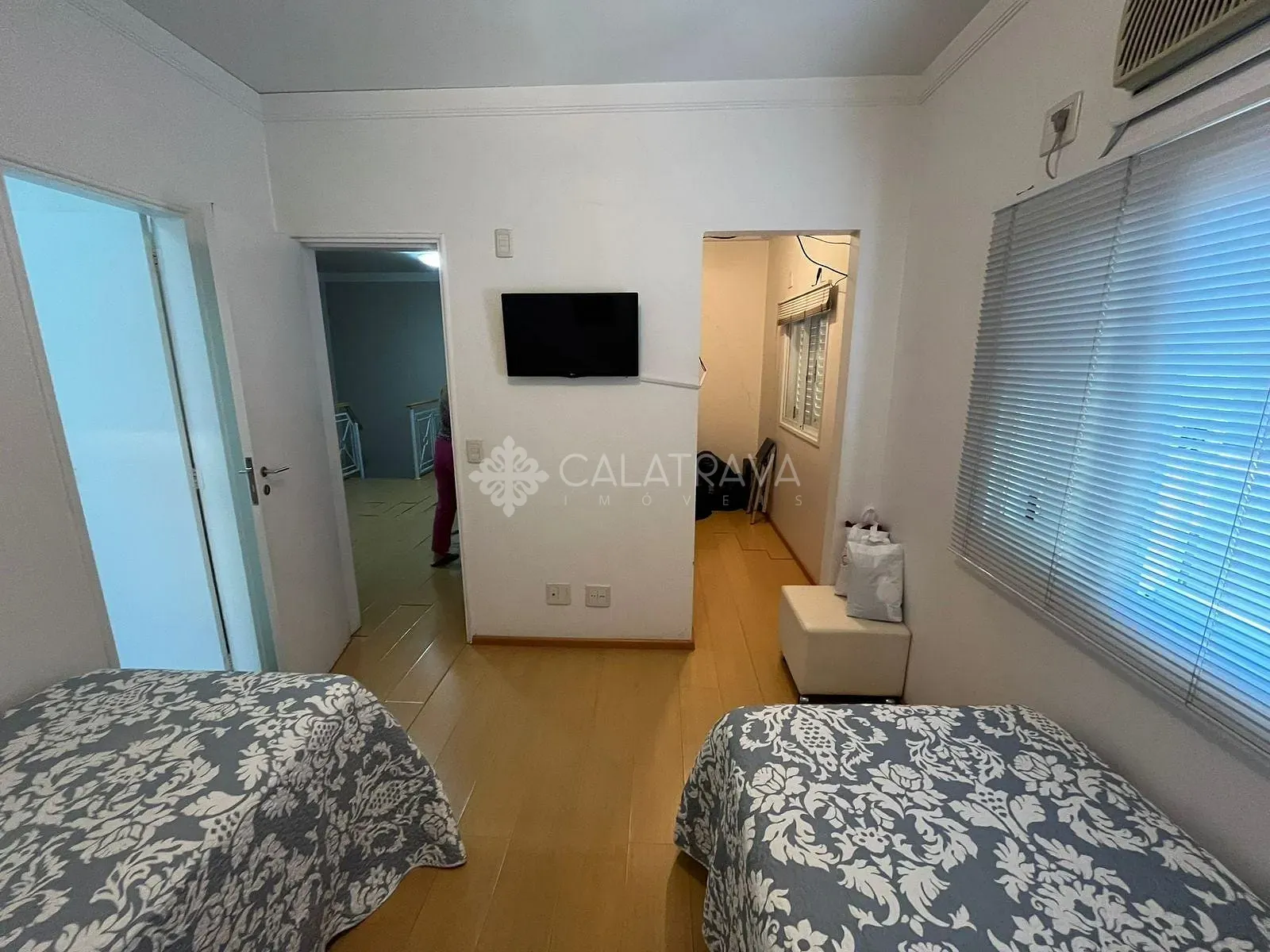 Casa, 4 quartos, 320 m² - Foto 23