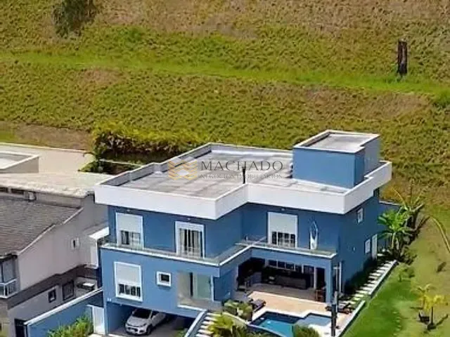 Casa com 436m² 6 quartos e 8 banheiros, à venda, no bairro Alphaville em Santana de Parnaíba