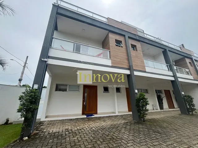 Casa com 199m² 2 quartos e 3 banheiros, à venda, no bairro Balneário Gardem Mar em Caraguatatuba