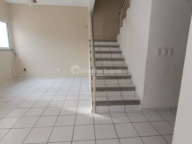 Casa 3 quartos e 3 banheiros, à venda, no bairro Gurupi em Teresina
