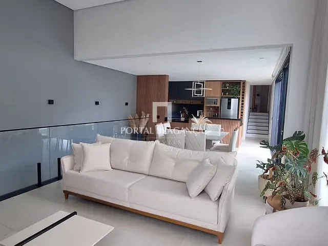 Casa com 455m² 3 quartos e 5 banheiros, à venda, no bairro Condomínio Residencial Campos do Conde em Bragança Paulista