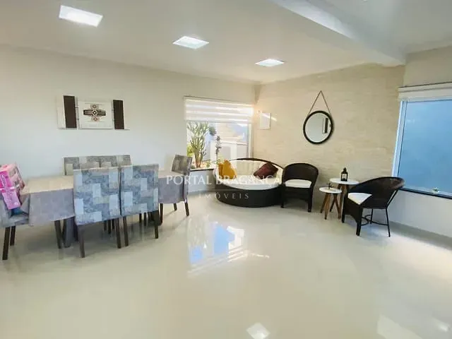 Casa com 456m² 3 quartos e 4 banheiros, à venda, no bairro Condomínio Residencial Campos do Conde em Bragança Paulista